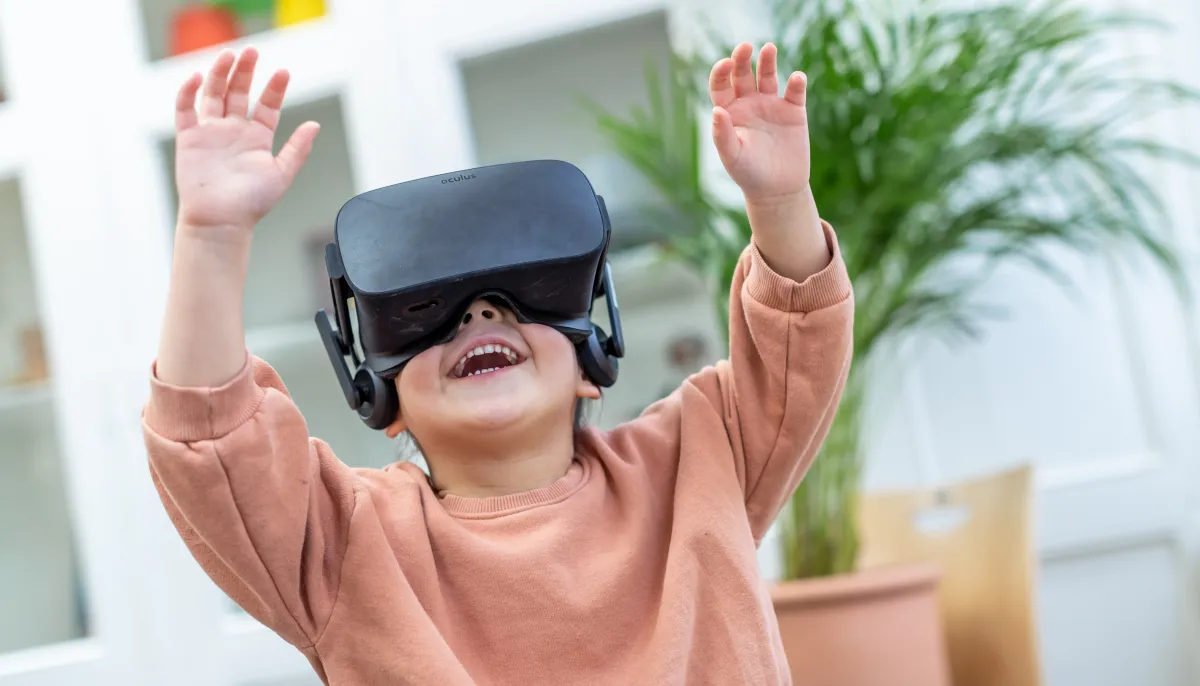 Kind met VR-bril Digitaal Atelier