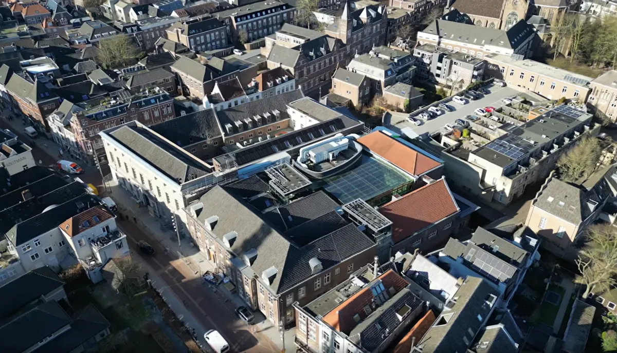 Dronebeeld Hinthamerstraat 