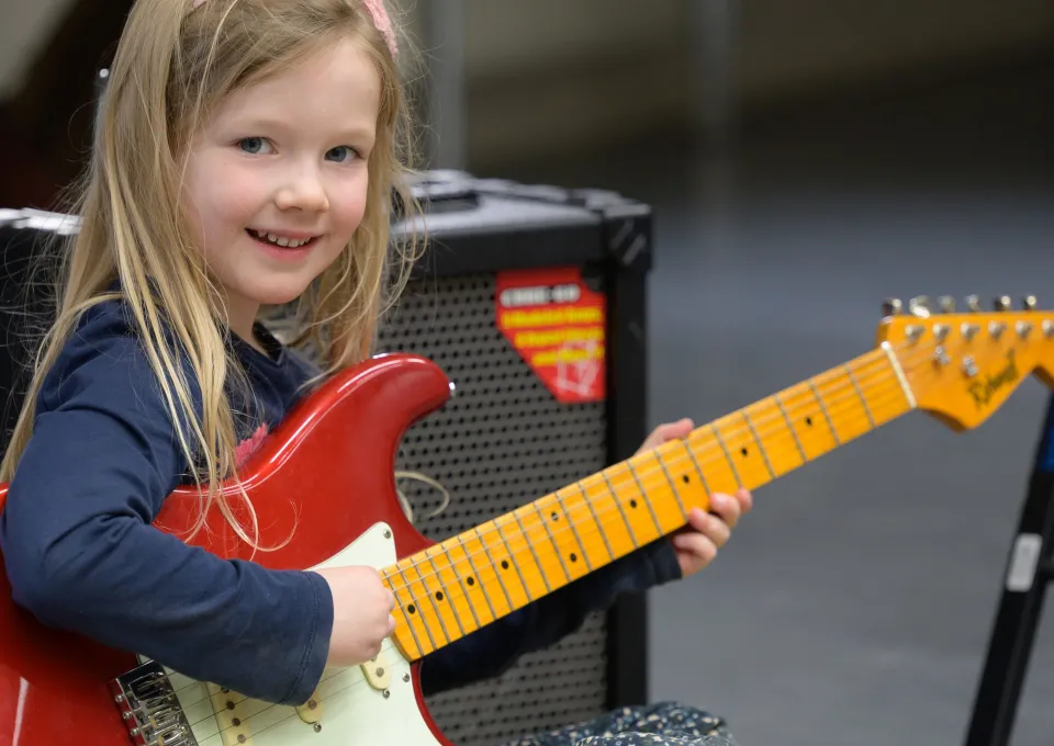 meisje met gitaar