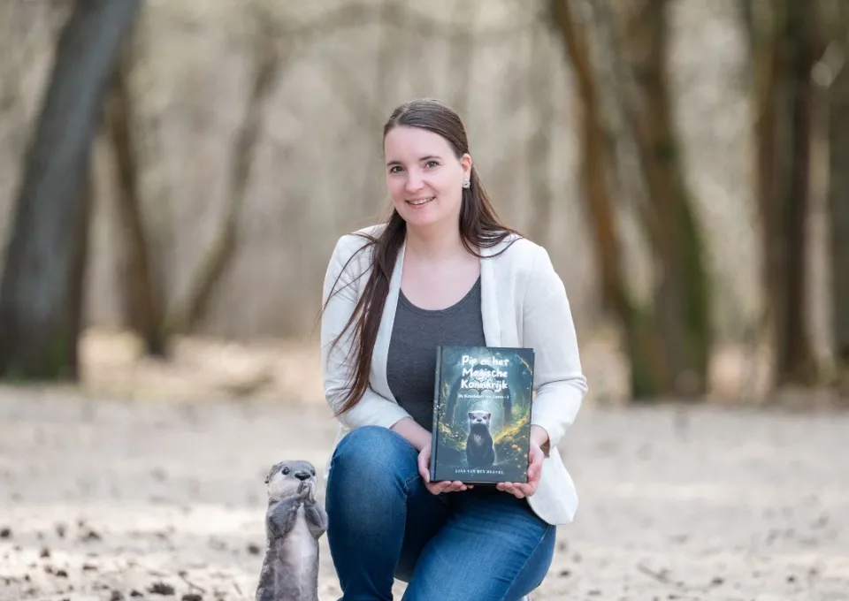 Auteur profielfoto buiten 