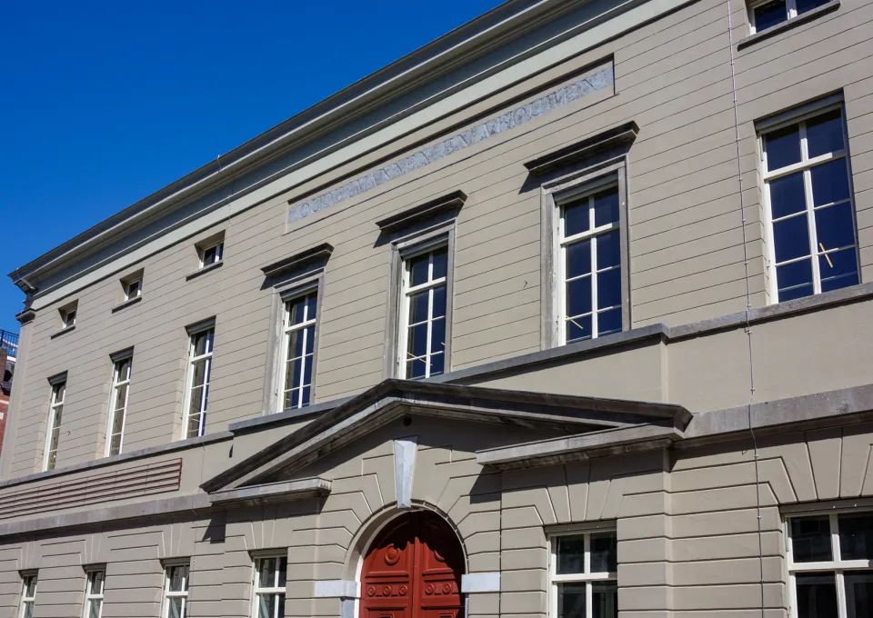 Voorkant pand Hinthamerstraat 72