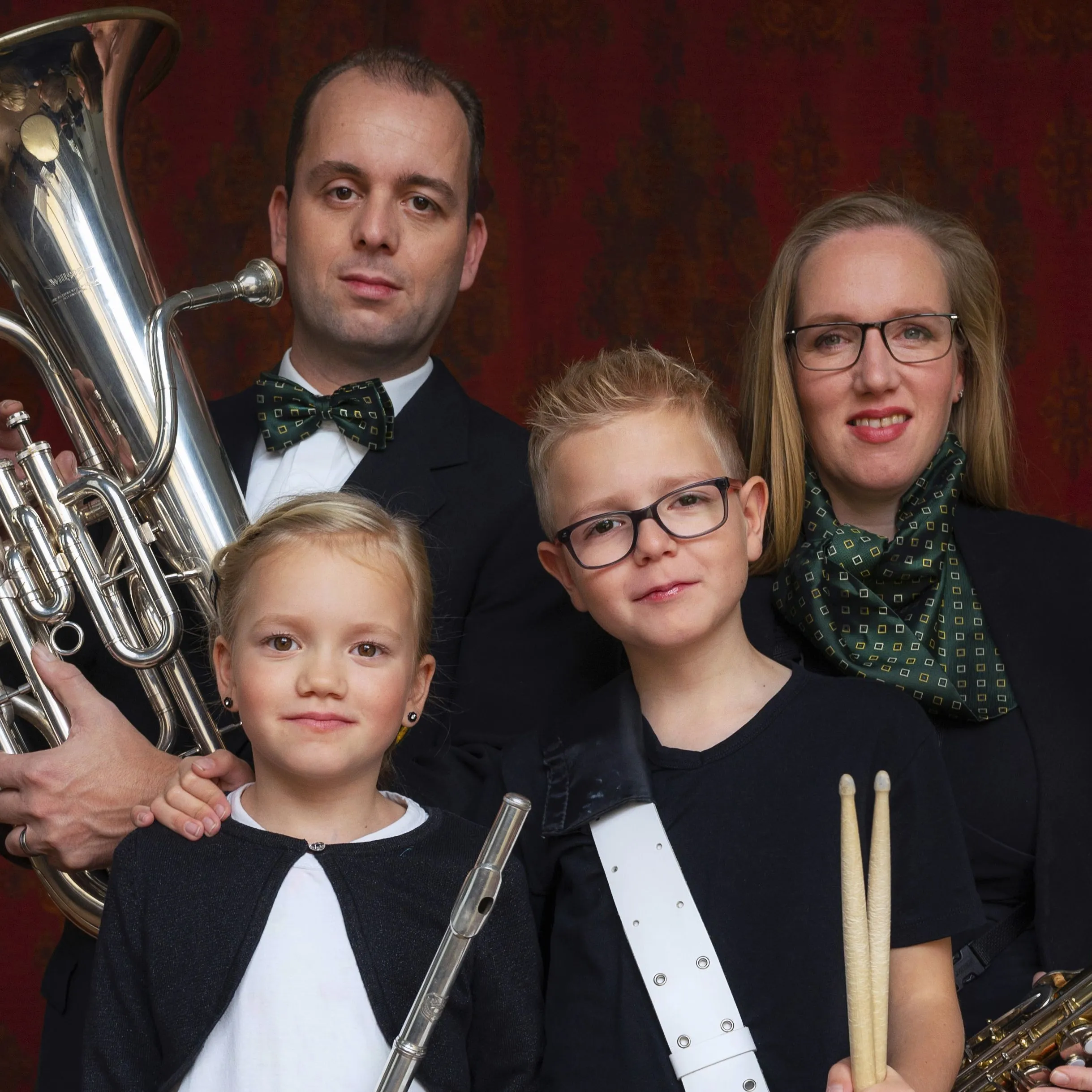 gropeje muzikanten jong en volwassen