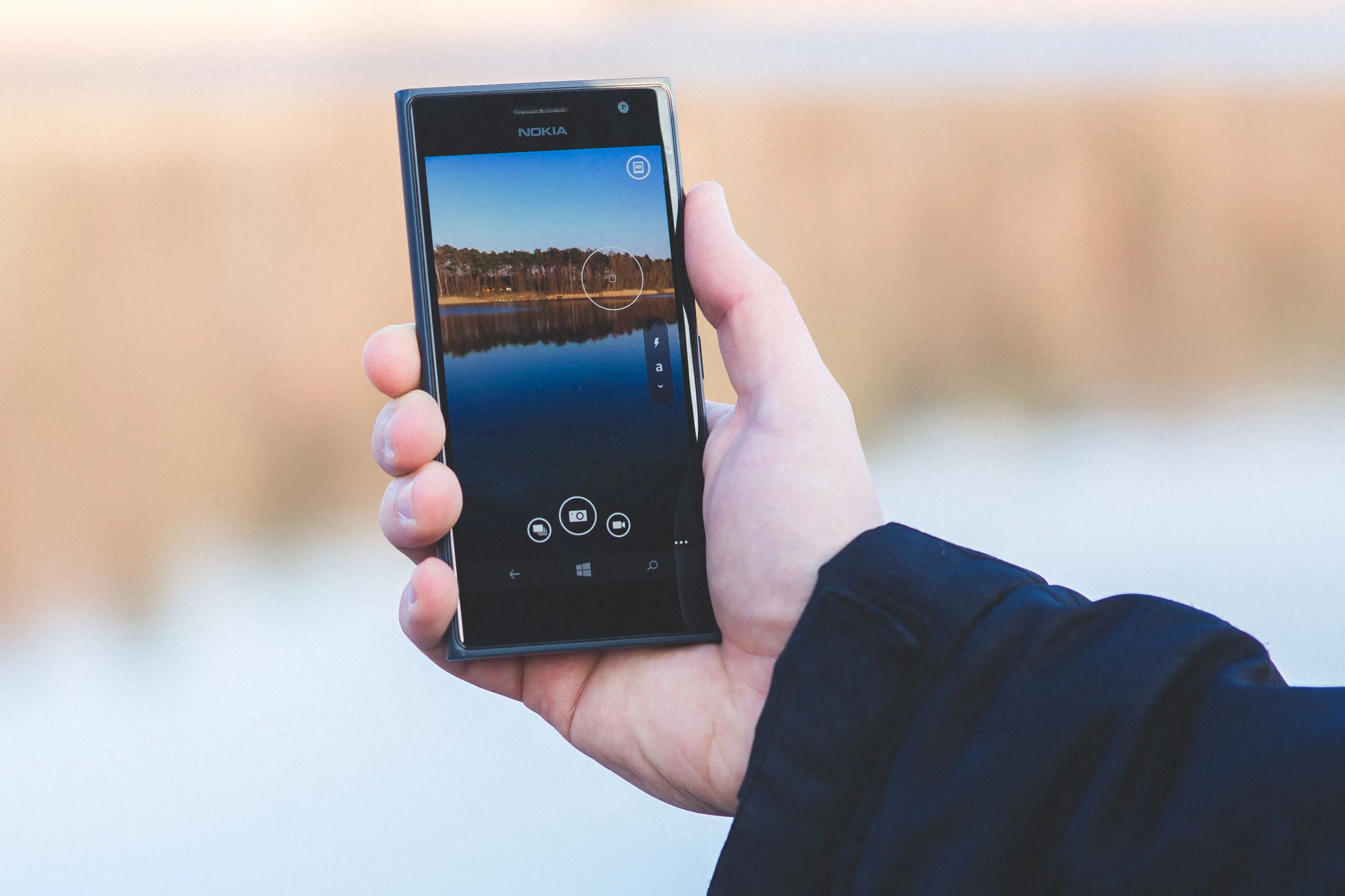 smartphone in de hand