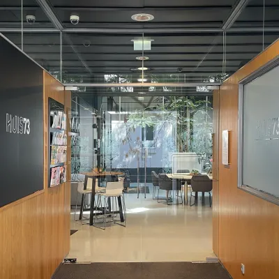 Ingang Bank van Leening