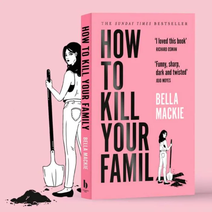 Roze bookcover waarbij een animatie tegen het boek aanleunt. 