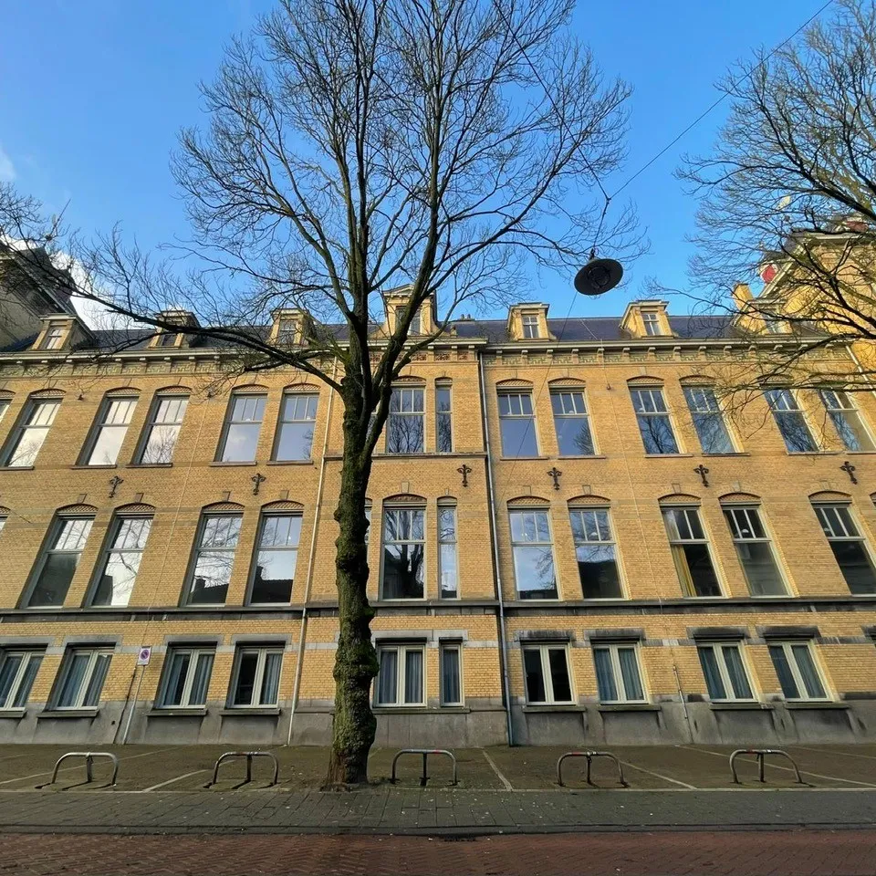 voorgevel gebouw