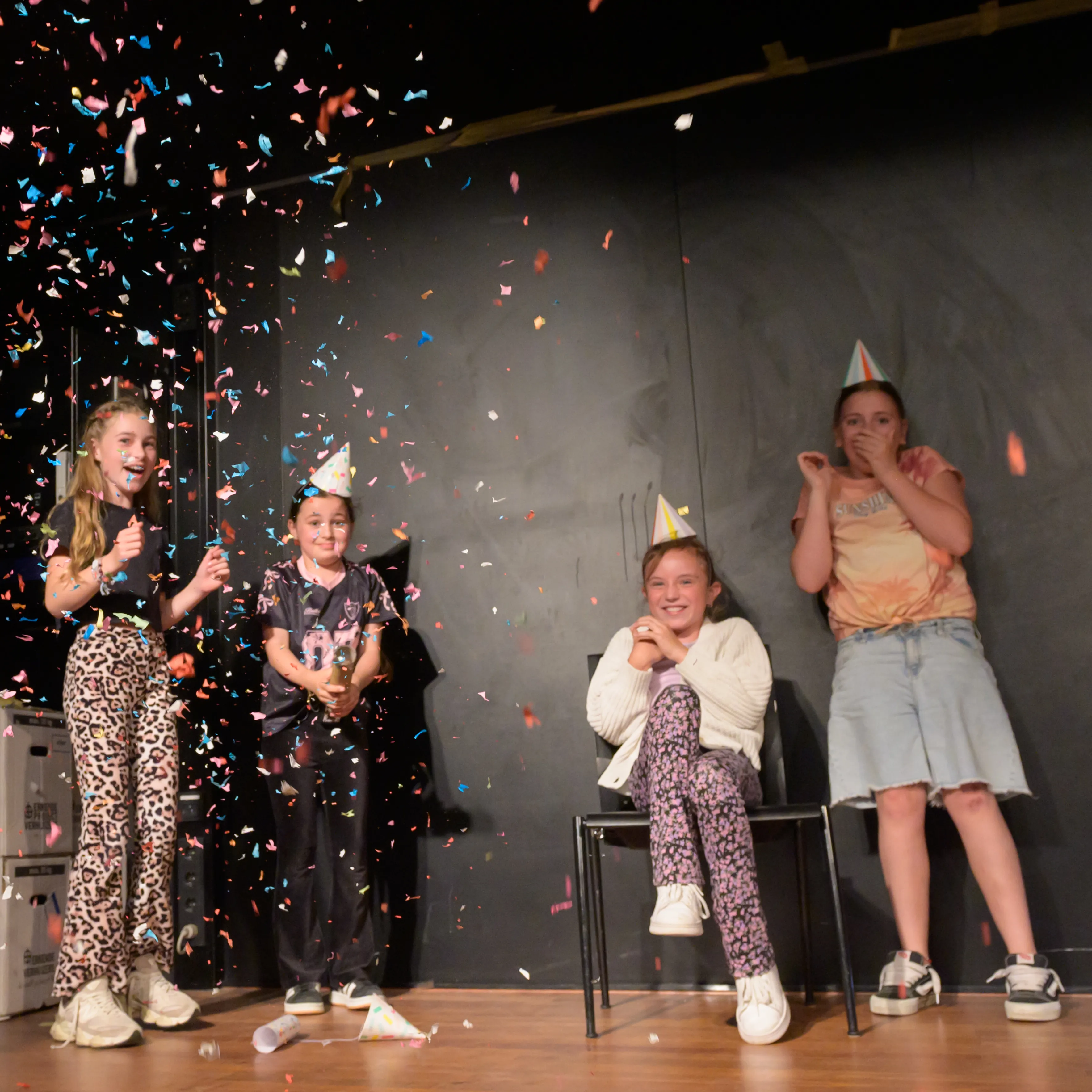 Musical kinderen met confetti