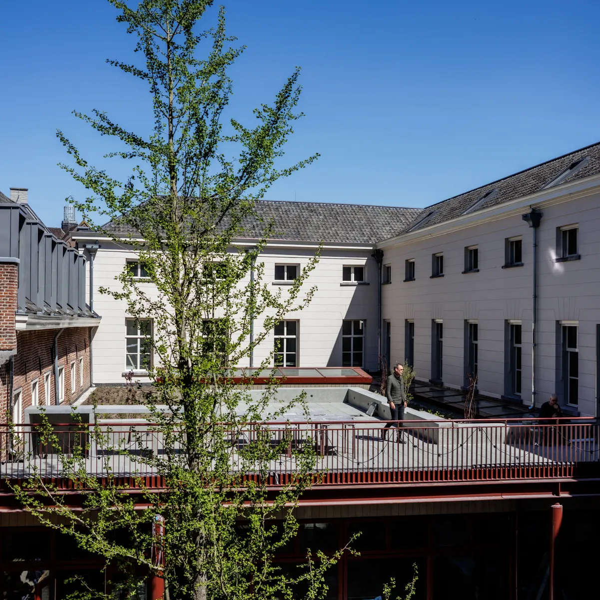 binnenplein Hinthamerstraat 72
